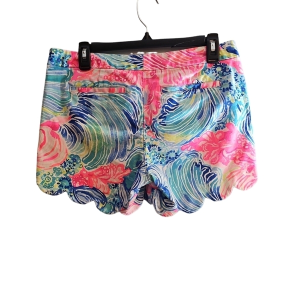 Lilly Pulitzer buttercup stretch short Scalloped Hem Beach Please SZ 4 - Picture 2 of 6